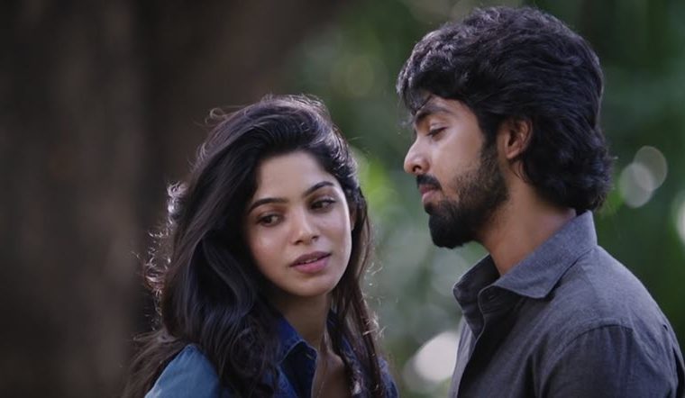 Adiye Song Lyrics – Bachelor Movie